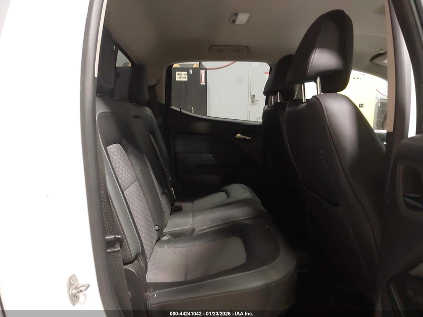 VIN 1GCGTDENXH1213237 2017 CHEVROLET COLORADO Z71