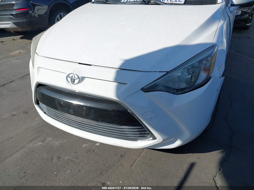 VIN 3MYDLBYV0HY170057 2017 TOYOTA YARIS IA