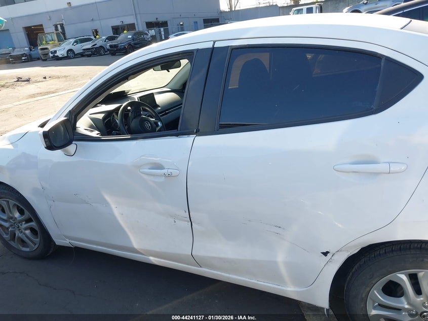 VIN 3MYDLBYV0HY170057 2017 TOYOTA YARIS IA