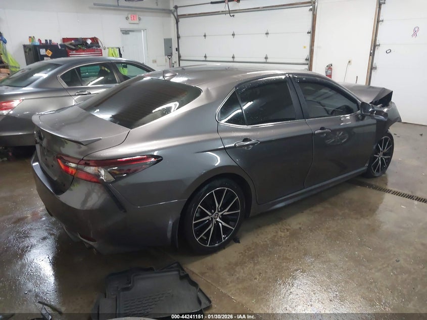 2023 Toyota Camry Se