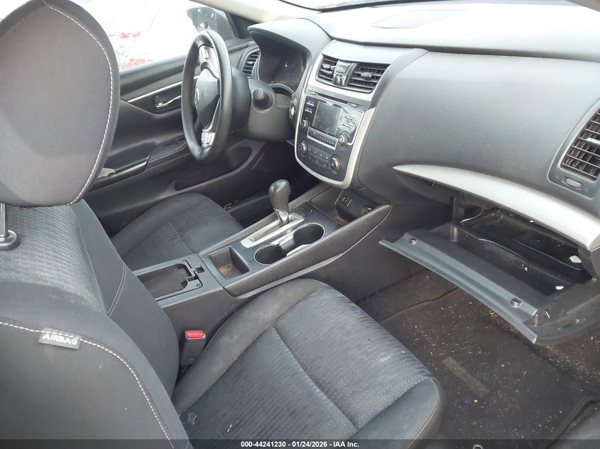 2016 NISSAN ALTIMA auction photo 5
