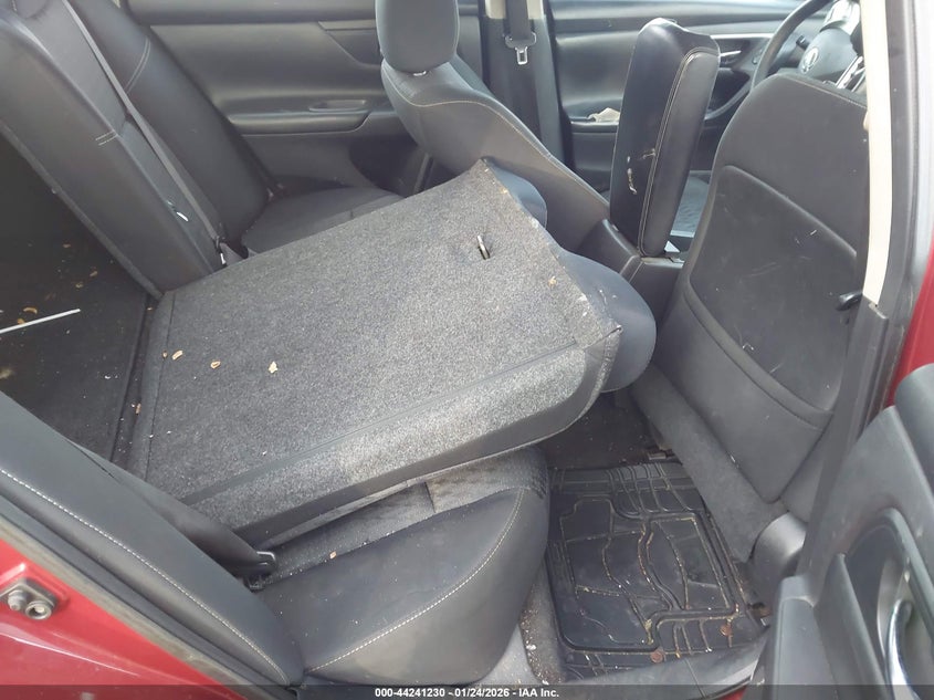2016 NISSAN ALTIMA auction photo 8