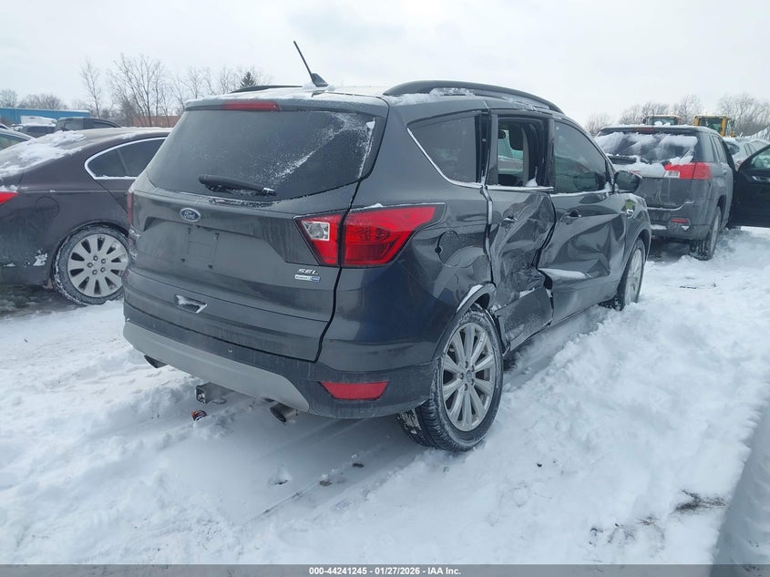 2019 Ford Escape Sel