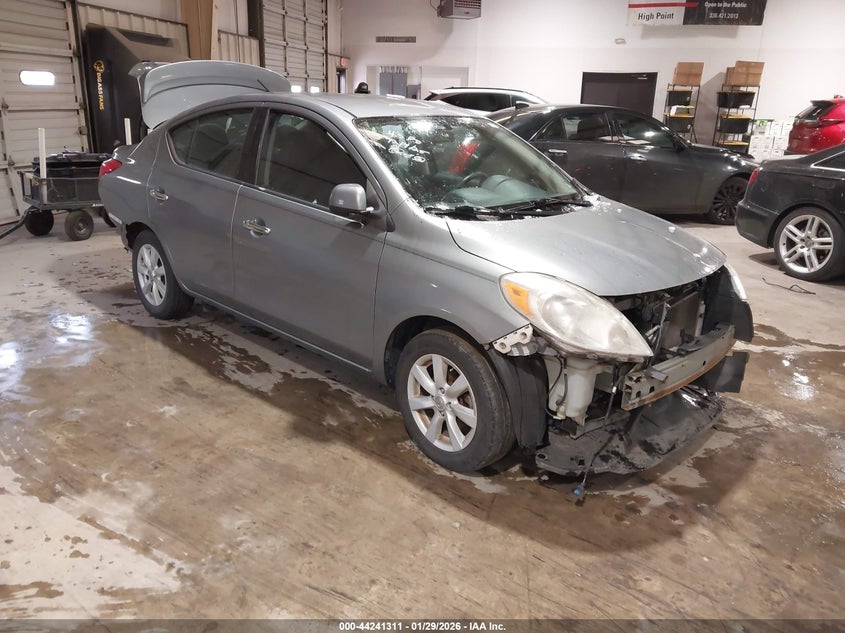 2014 Nissan Versa 1.6 Sv