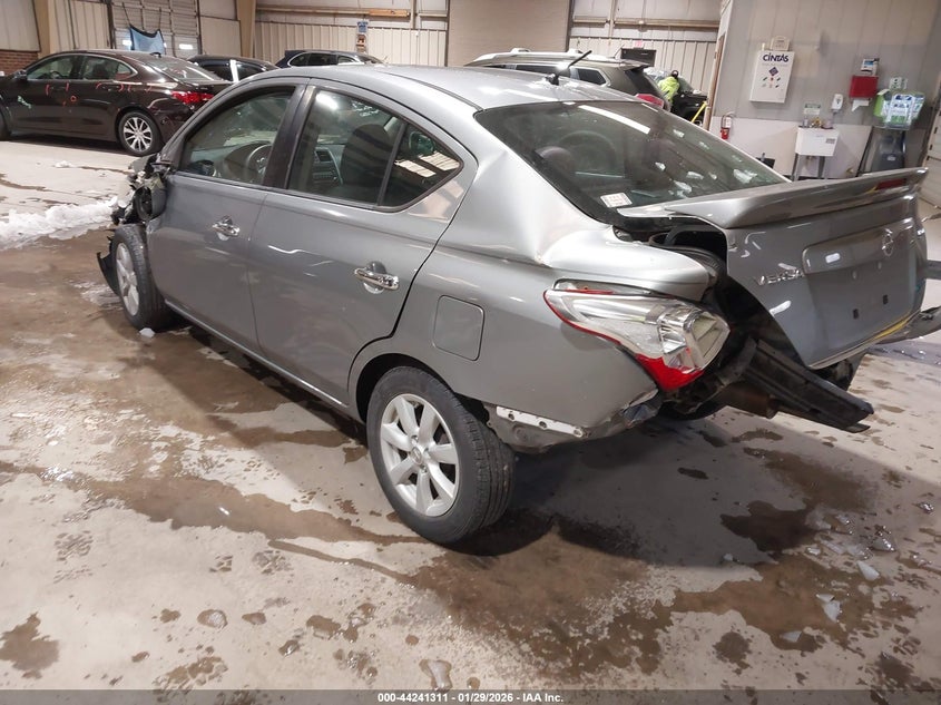 2014 Nissan Versa 1.6 Sv