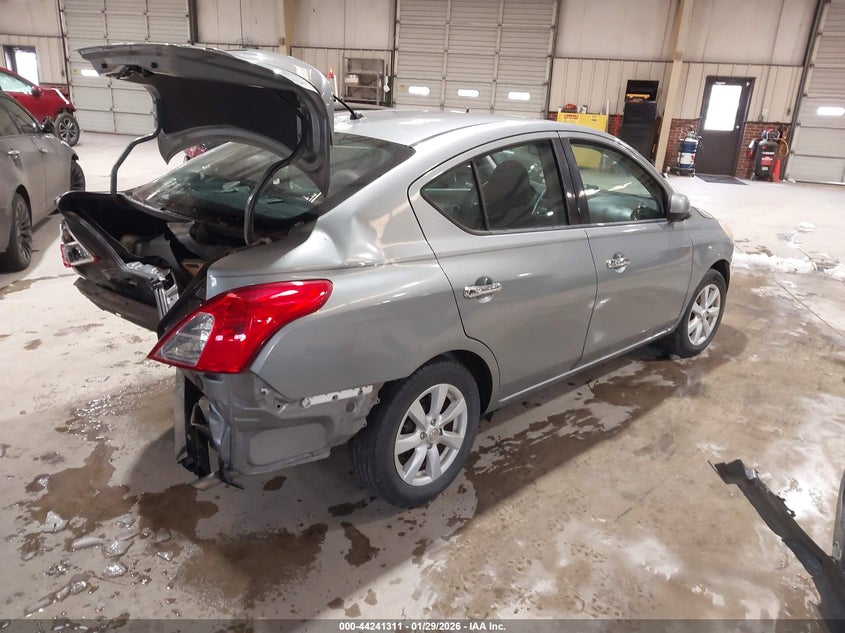 2014 Nissan Versa 1.6 Sv