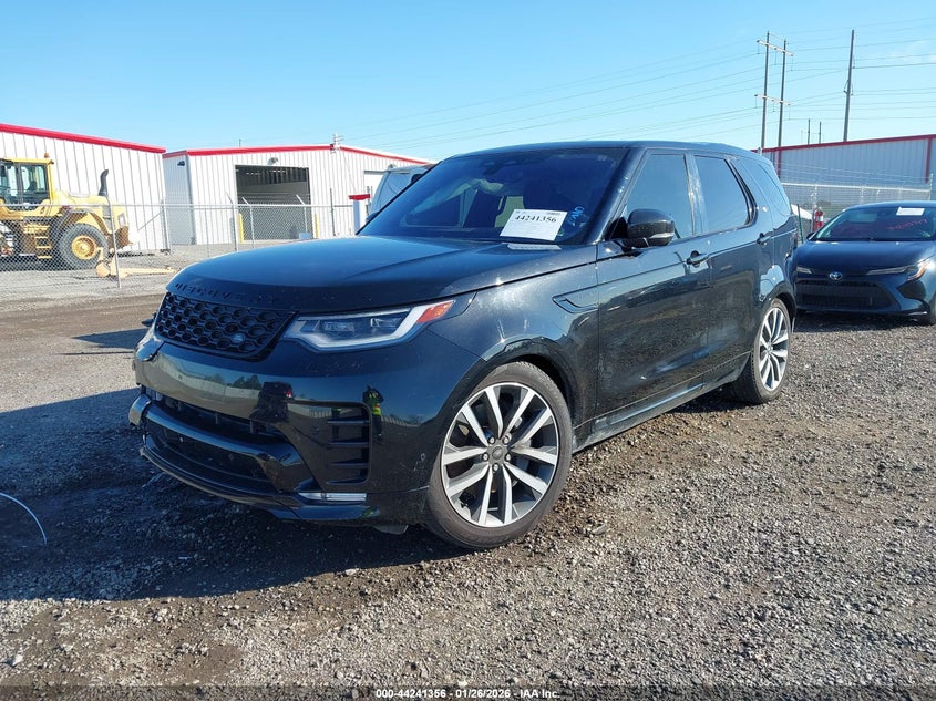 2022 Land Rover Discovery P360 S R-Dynamic