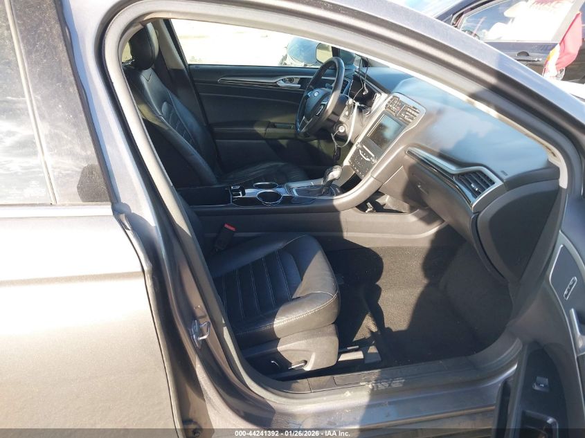 2013 Ford Fusion Hybrid Se