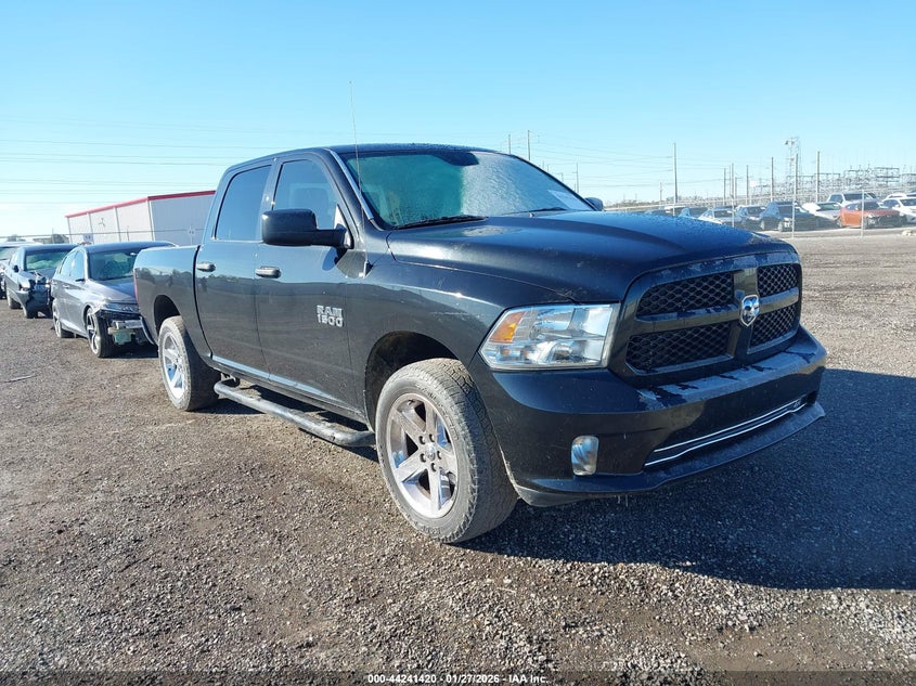 2017 Ram 1500 Express 4X4 5'7 Box