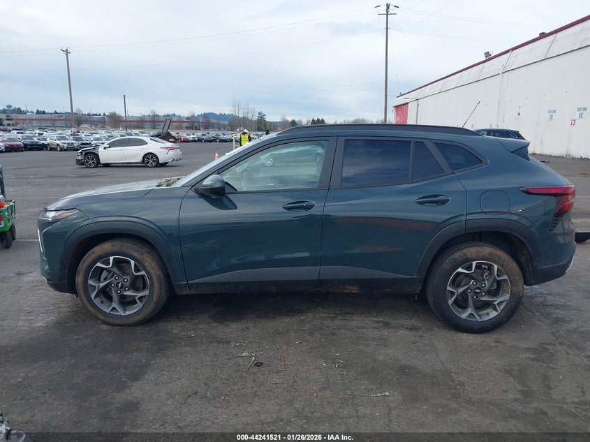 2025 Chevrolet Trax Fwd Lt VIN: KL77LHEPXSC117819 Lot: 44241521