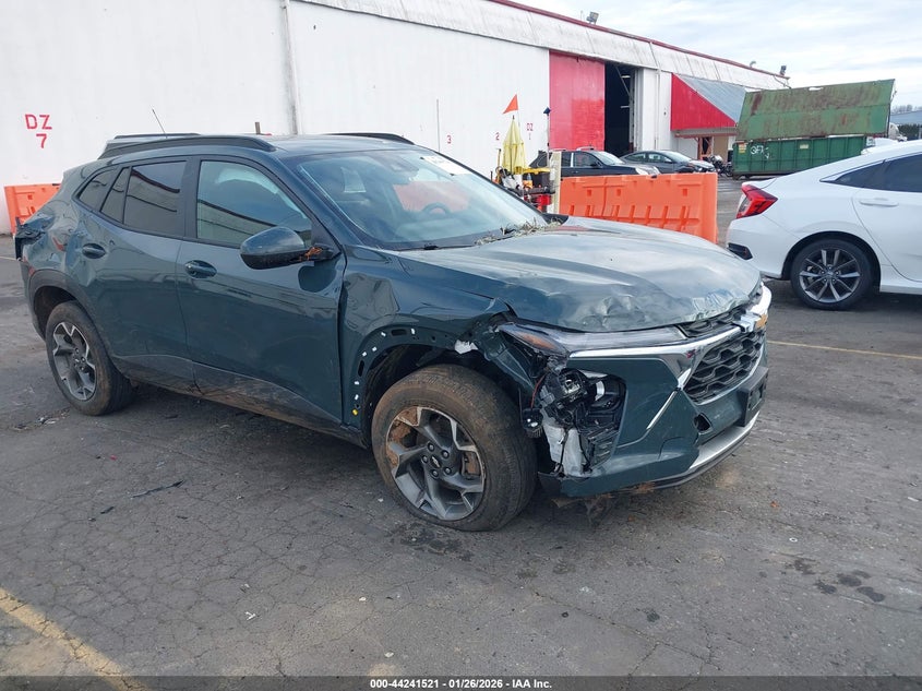 2025 Chevrolet Trax Fwd Lt