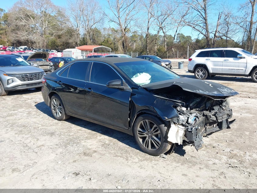 2016 Toyota Camry Se