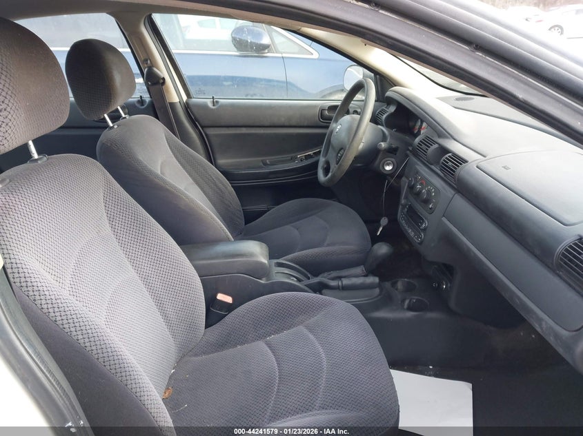 2005 Dodge Stratus Sxt