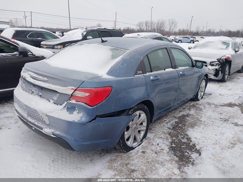 2011 Chrysler 200 Touring