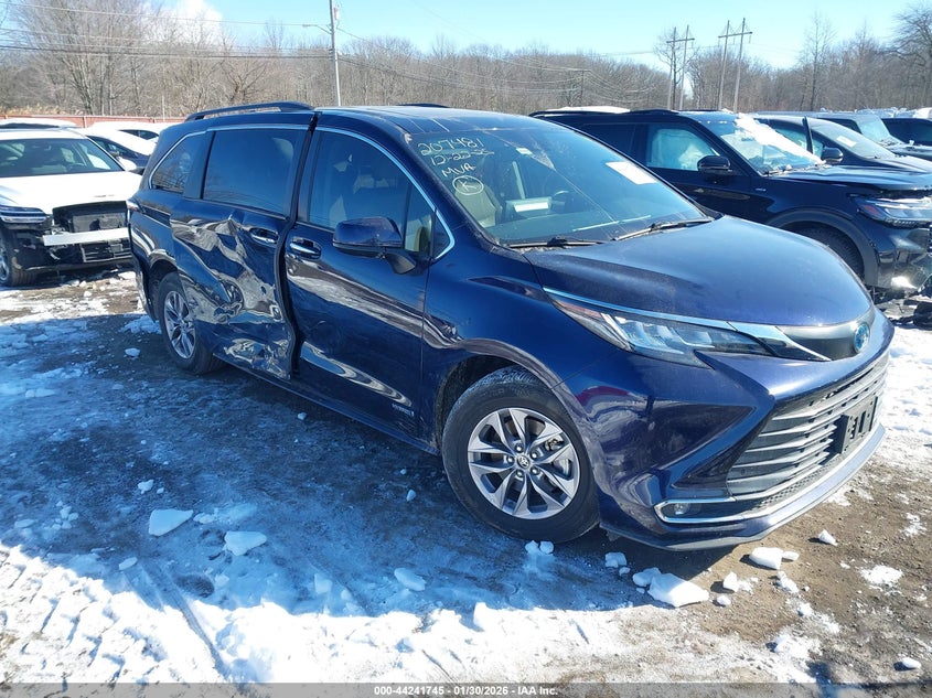 2021 Toyota Sienna Xle VIN: 5TDYRKEC7MS049285 Lot: 44241745