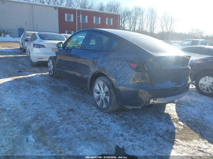 2024 Tesla Model Y Long Range Dual Motor All-Wheel Drive