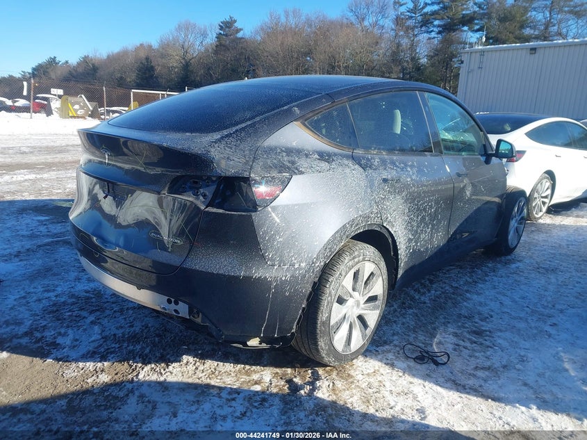 2024 Tesla Model Y Long Range Dual Motor All-Wheel Drive