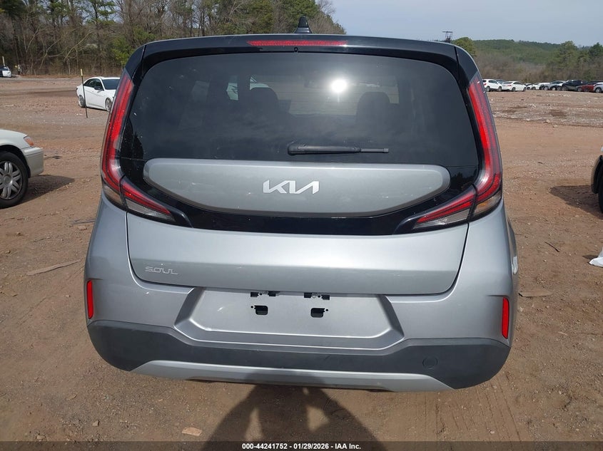 2023 Kia Soul Lx VIN: KNDJ23AU8P7852258 Lot: 44241752