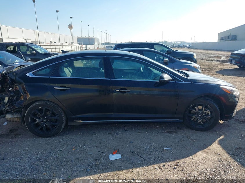 VIN 5NPE34AB2JH668326 2018 HYUNDAI SONATA LIMITED 2.0T