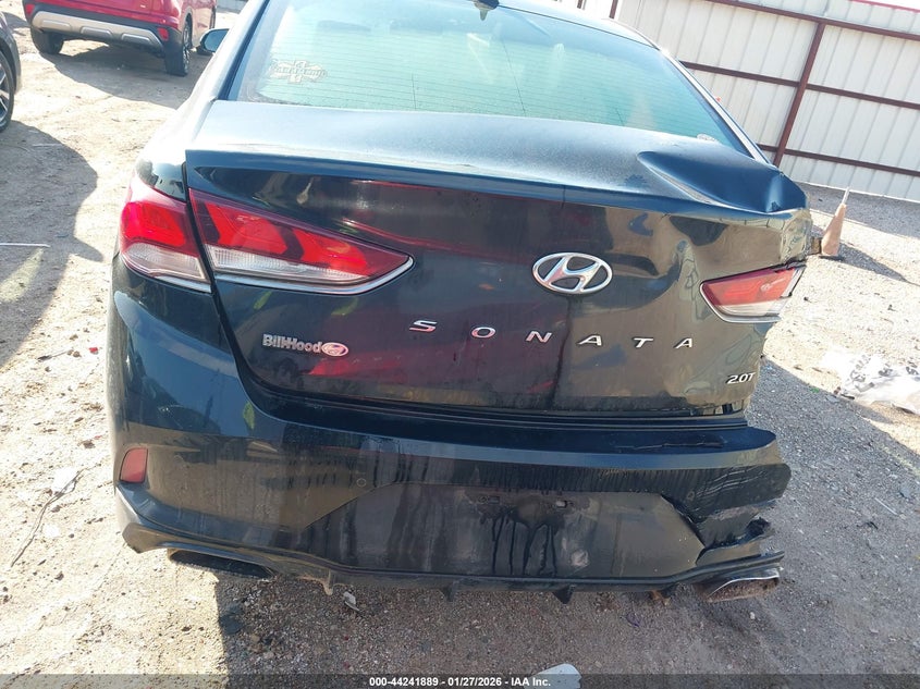 VIN 5NPE34AB2JH668326 2018 HYUNDAI SONATA LIMITED 2.0T