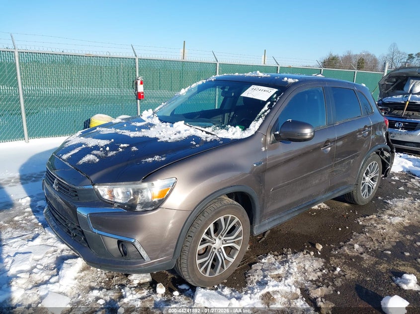 2017 Mitsubishi Outlander Sport 2.0 Es/2.0 Le