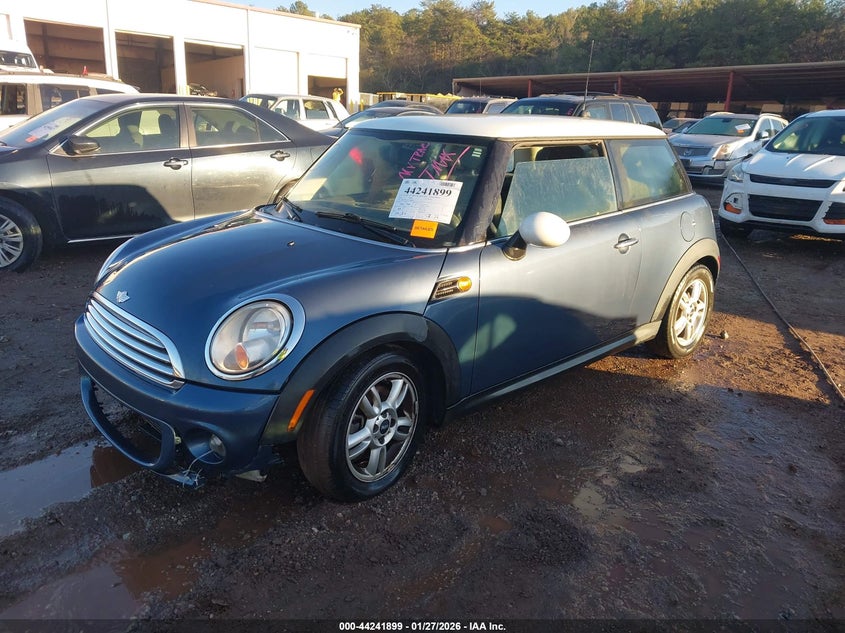 Vin: wmwsu3c57bt096780, lot: 44738053, mini cooper 20112