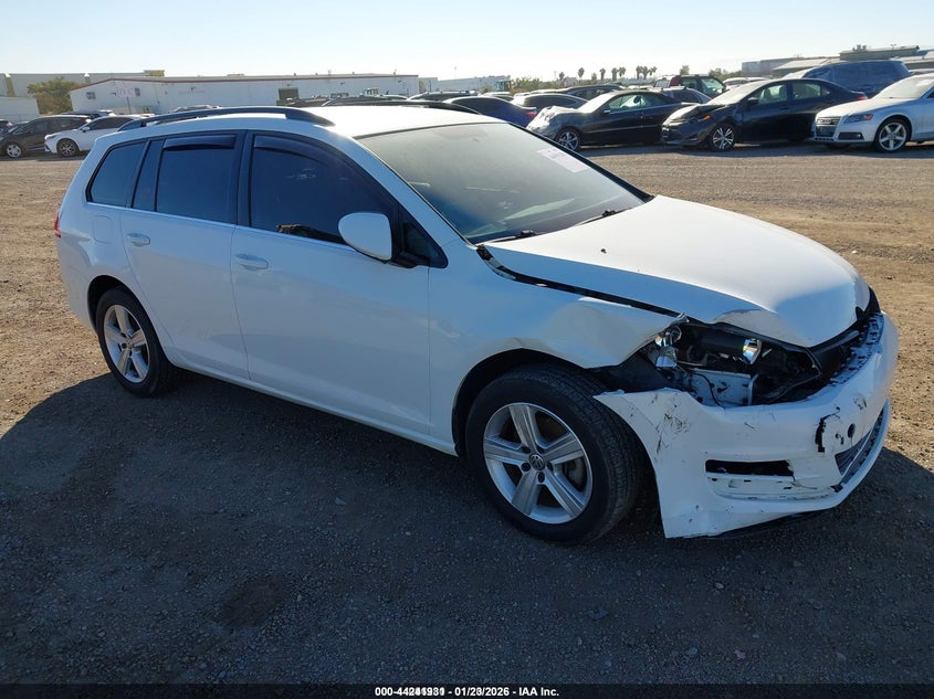 2015 Volkswagen Golf Sportwagen Tdi S 4-Door