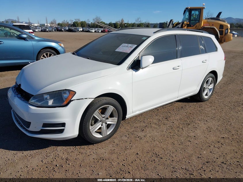 2015 Volkswagen Golf Sportwagen Tdi S 4-Door