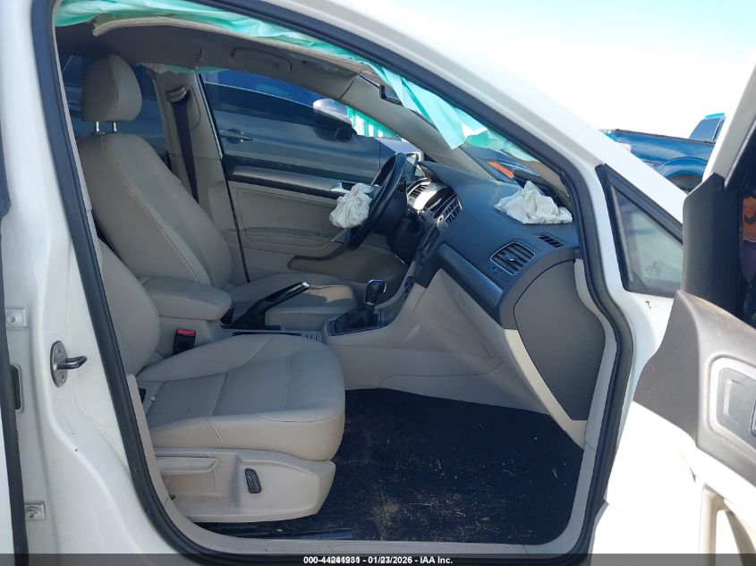 2015 Volkswagen Golf Sportwagen Tdi S 4-Door