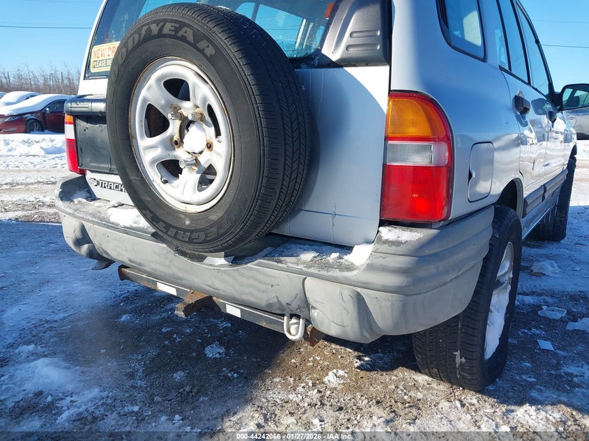 2001 CHEVROLET TRACKER auction photo 6