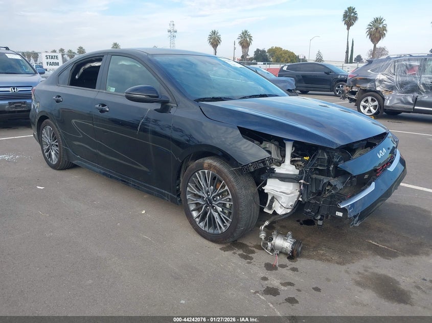 2024 KIA FORTE GT-LINE