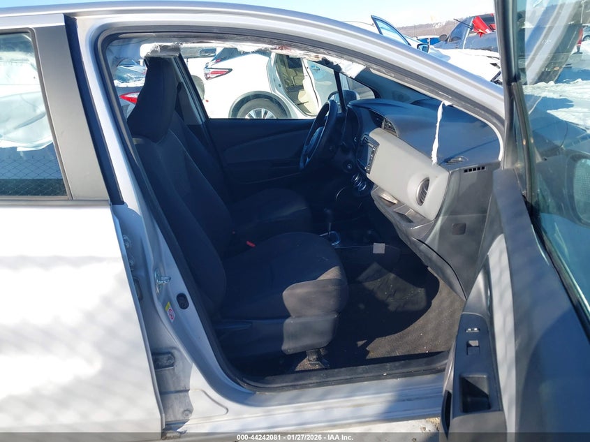 2015 Toyota Yaris Le