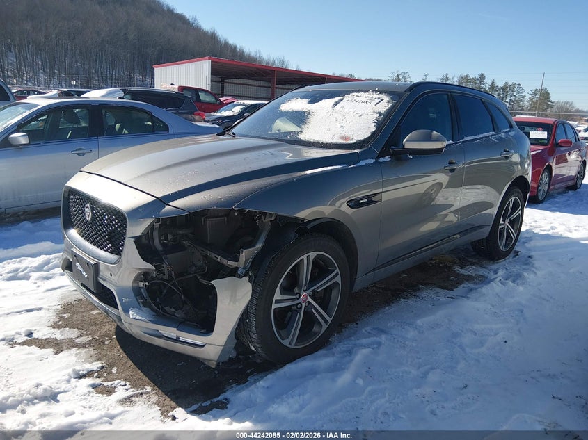 2018 Jaguar F-Pace 30T R-Sport