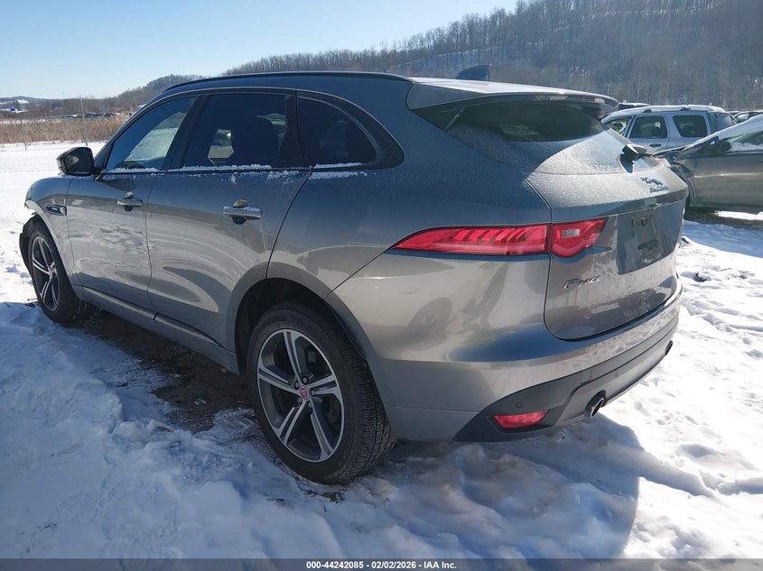 2018 Jaguar F-Pace 30T R-Sport