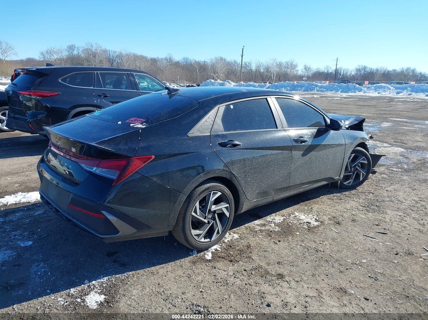 2025 Hyundai Elantra Sel Sport