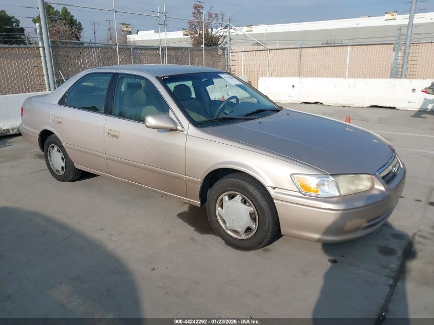 2000 Toyota Camry