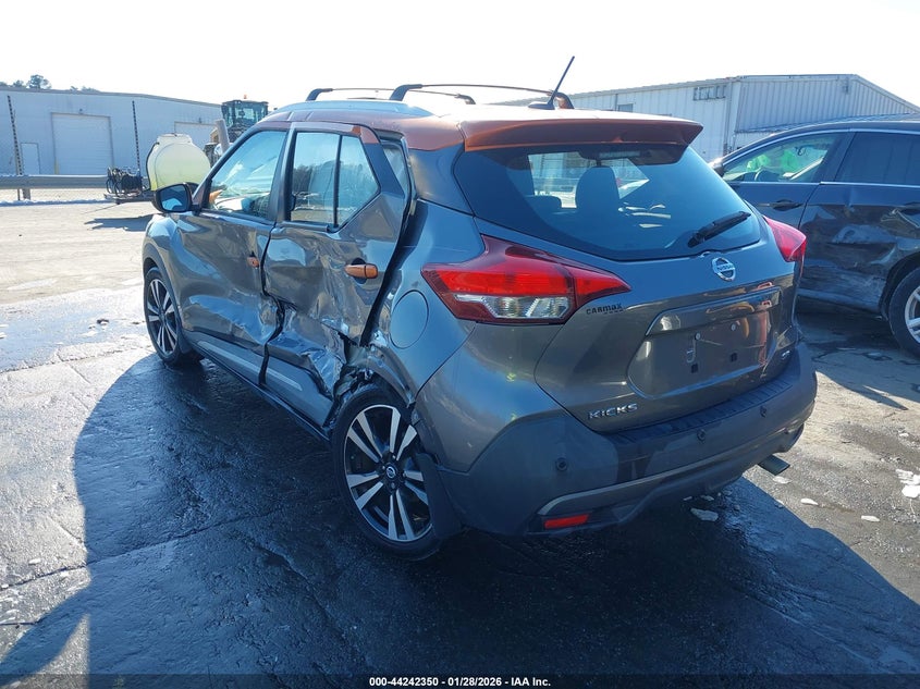 2020 Nissan Kicks Sr Xtronic Cvt