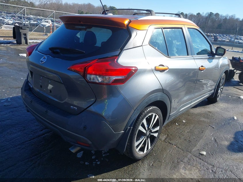2020 Nissan Kicks Sr Xtronic Cvt