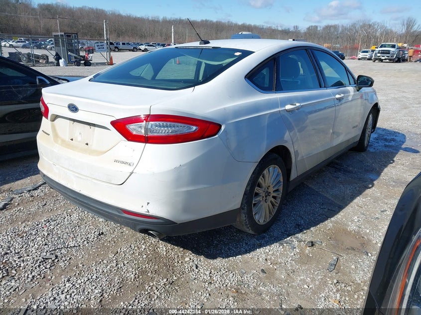 2014 Ford Fusion Hybrid S