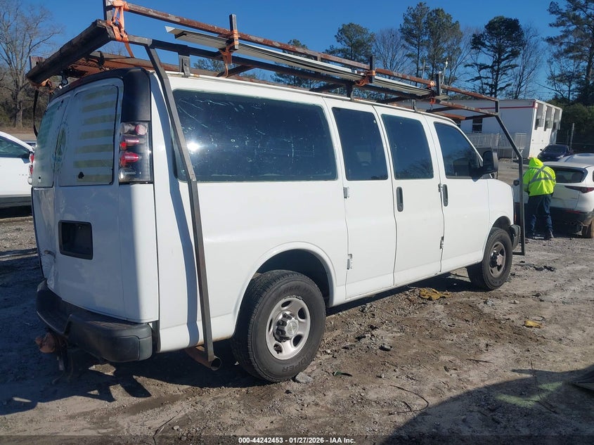 2014 Chevrolet Express 3500 Ls