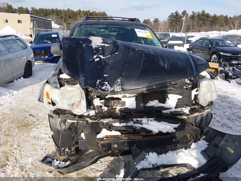 2010 Ford Explorer Sport Trac Xlt VIN: 1FMEU5BE1AUF03753 Lot: 44242498