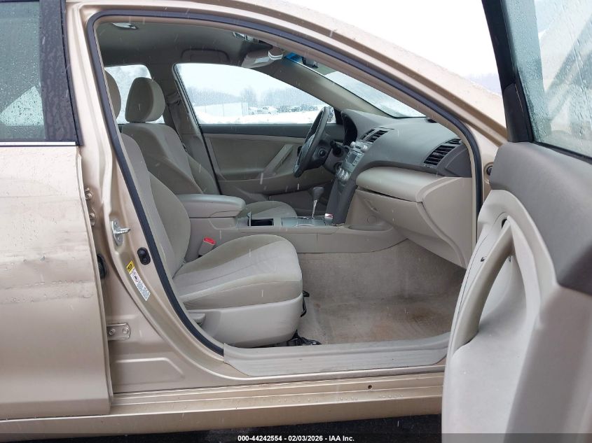 2010 Toyota Camry Le