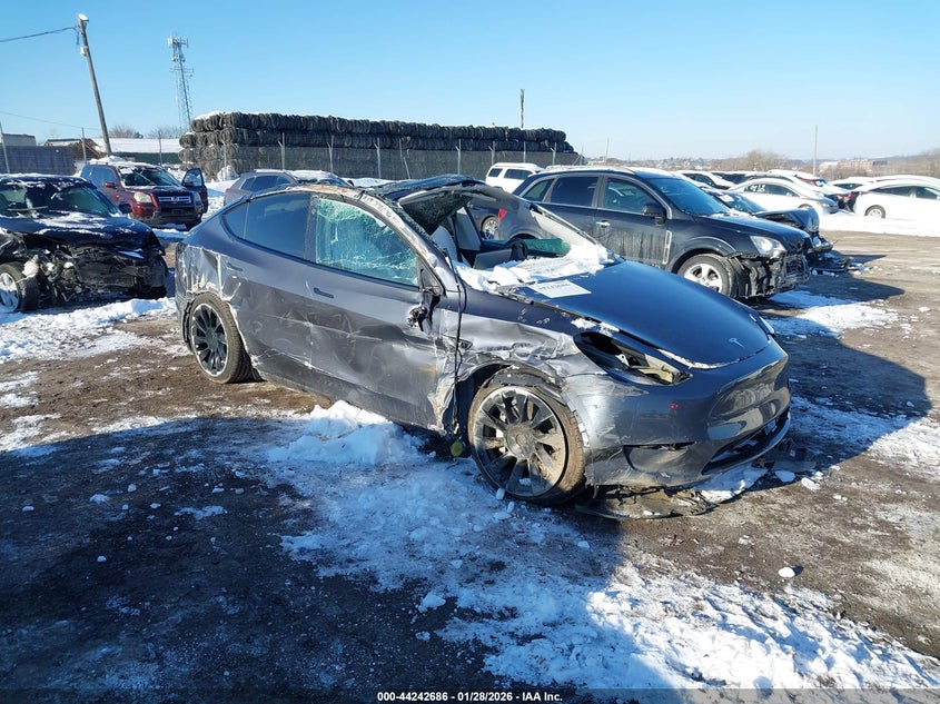 2023 Tesla Model Y Awd/Long Range Dual Motor All-Wheel Drive