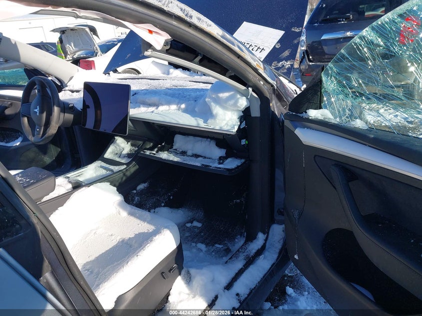 2023 Tesla Model Y Awd/Long Range Dual Motor All-Wheel Drive