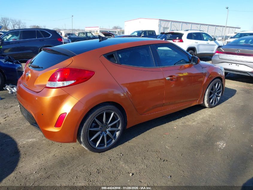 2013 Hyundai Veloster Base W/Black