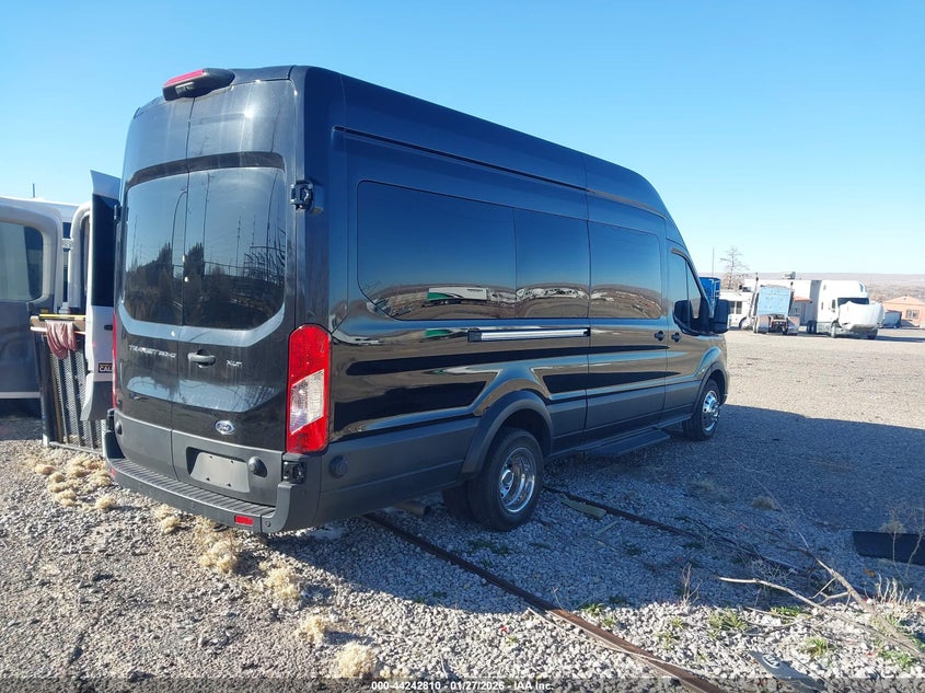 Vin: 1fbvu4x88rka96902, lot: 44738964, ford transit-350 passenger van 20244