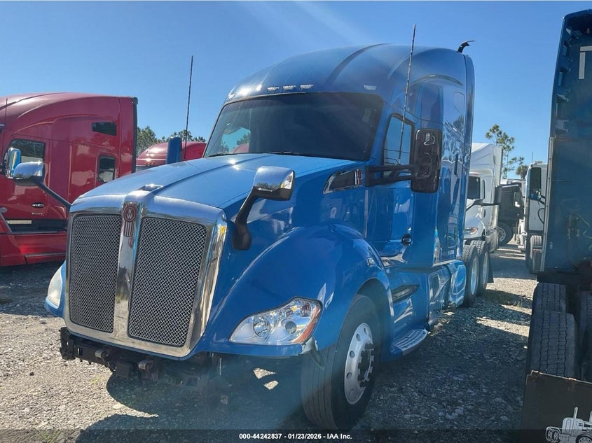 2020 Kenworth T680