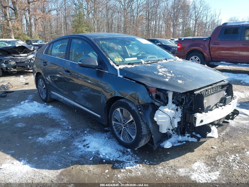 2021 Hyundai Ioniq Plug-In Hybrid Sel