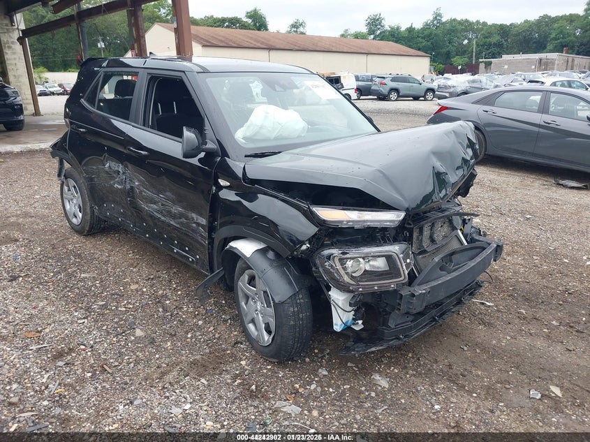 2020 HYUNDAI VENUE auction photo 1