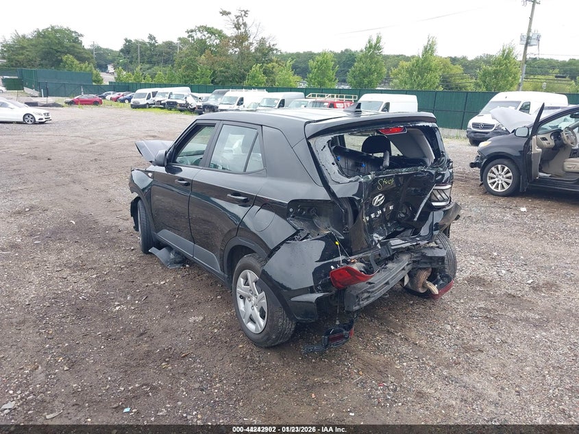2020 HYUNDAI VENUE auction photo 3